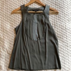Silk gray sleeveless Banana Republic blouse
